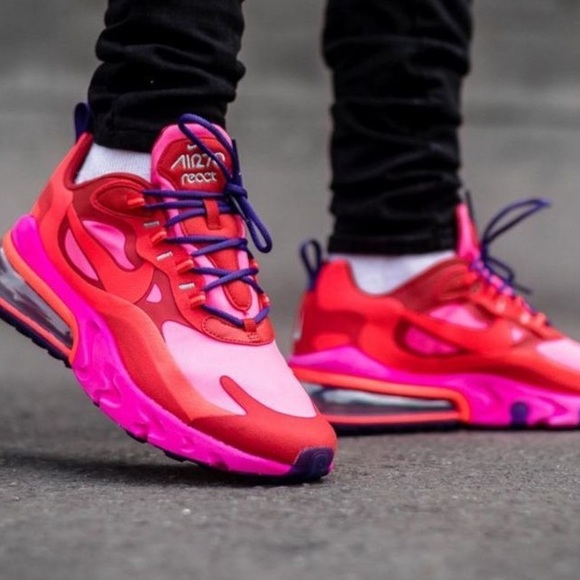 Air max 270 react • BRAND NEW • NEVER WORN • - Picture 15 of 15